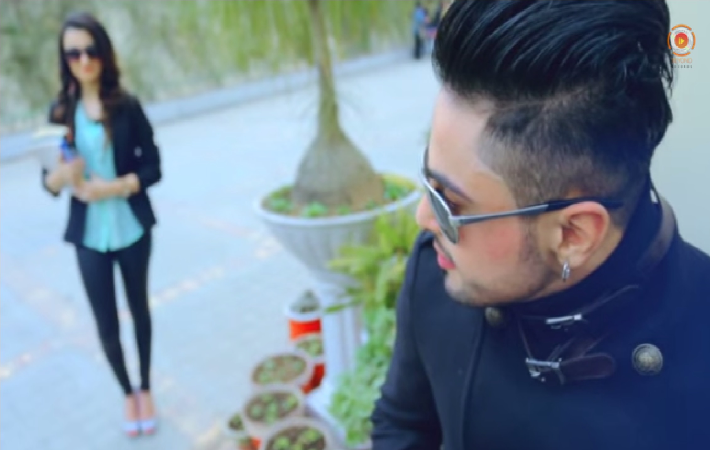 Zohaib Amjad | Pehla Pyar | Music by Bilal Saeed | - DesiMag Zohaib Amjad | Pehla Pyar | Music by Bilal Saeed | - DesiMag